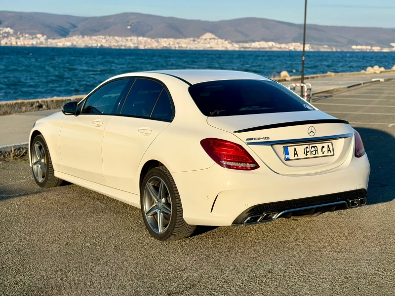 Mercedes-Benz C 220 4 Matic, снимка 12 - Автомобили и джипове - 53134610