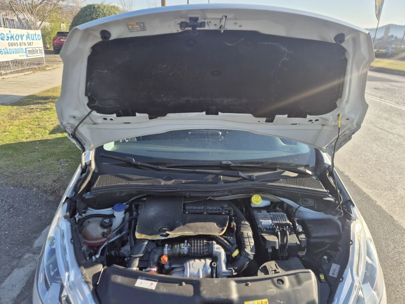 Peugeot 208 1.6Hdi Allure , снимка 17 - Автомобили и джипове - 53171960