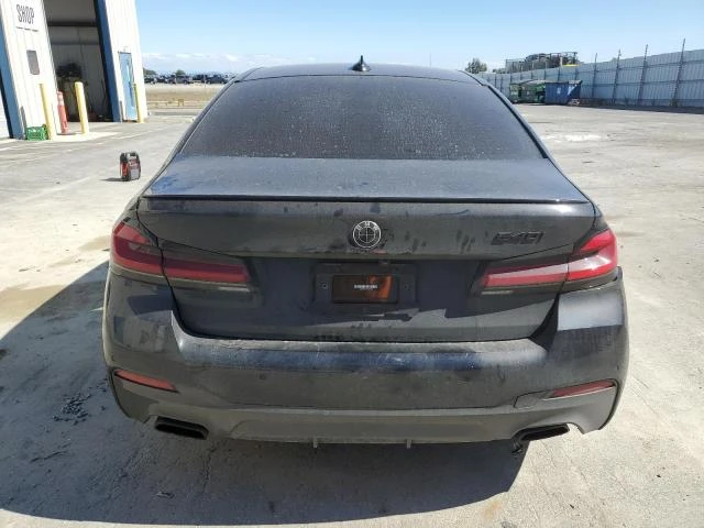 BMW 540 540 XI* Digital* Кожа* Подгрев* Keyless* Blind spo, снимка 6 - Автомобили и джипове - 53076147