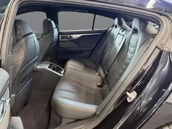 BMW 840 d Gran Coupe xDrive = M-Sport = Гаранция - изображение 10