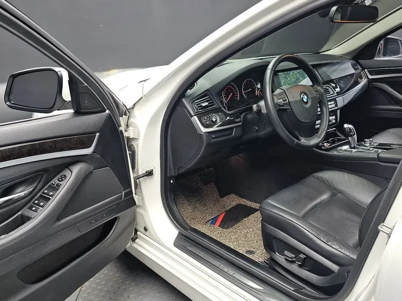 BMW 528 ���� 30% ����� | Mobile.bg � ����������� 10
