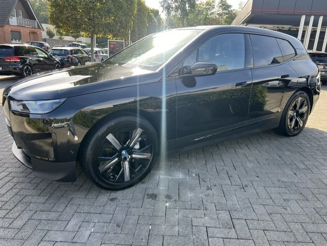 BMW iX 50 xDrive  | Mobile.bg � ����������� 2