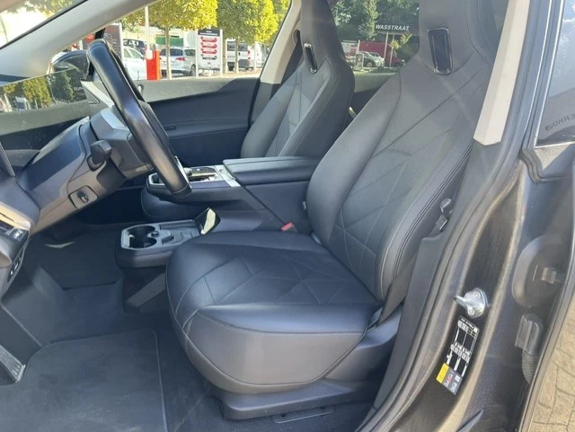 BMW iX 40 xDrive  | Mobile.bg � ����������� 5