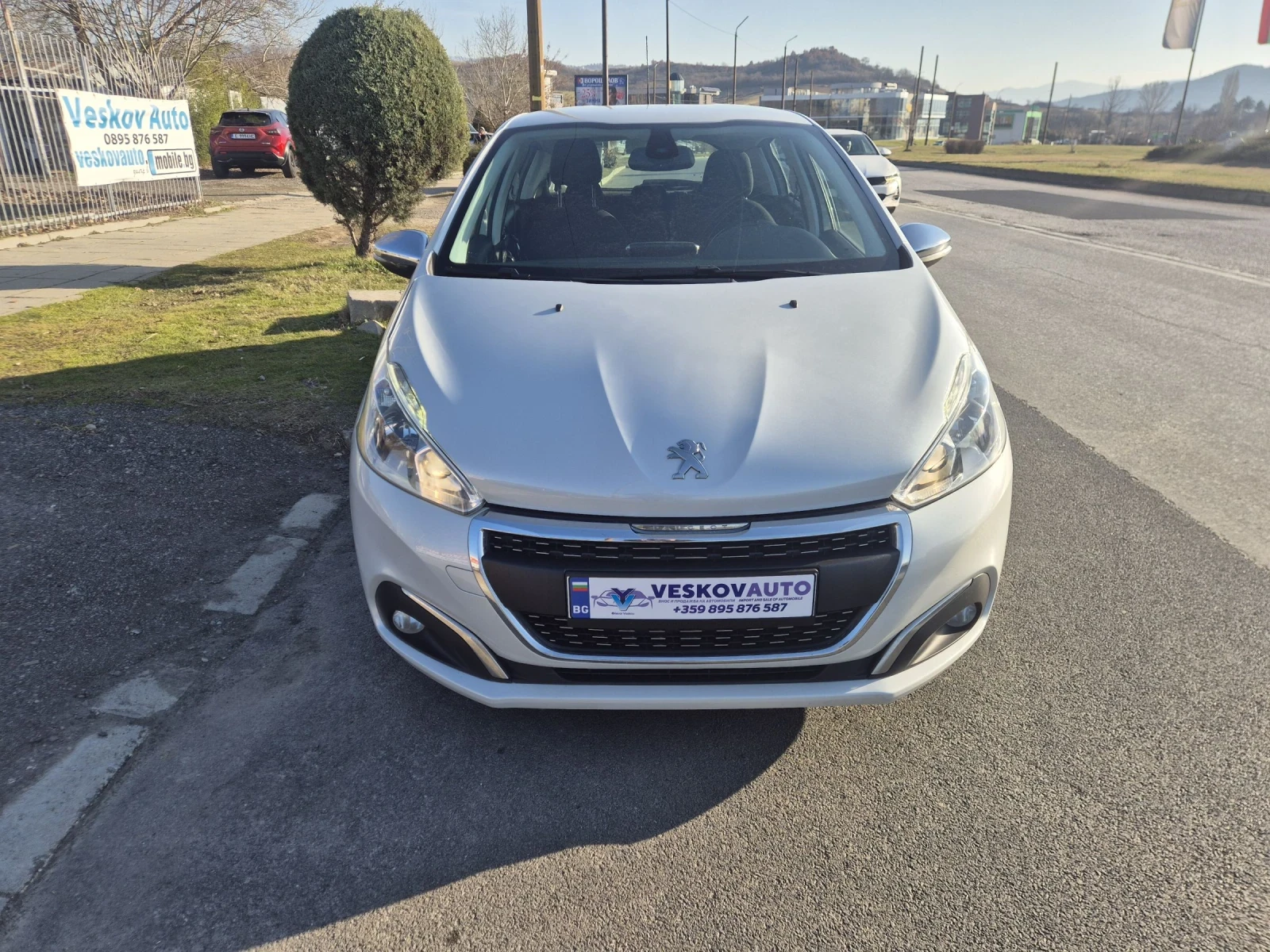 Peugeot 208 1.6Hdi Allure , снимка 1