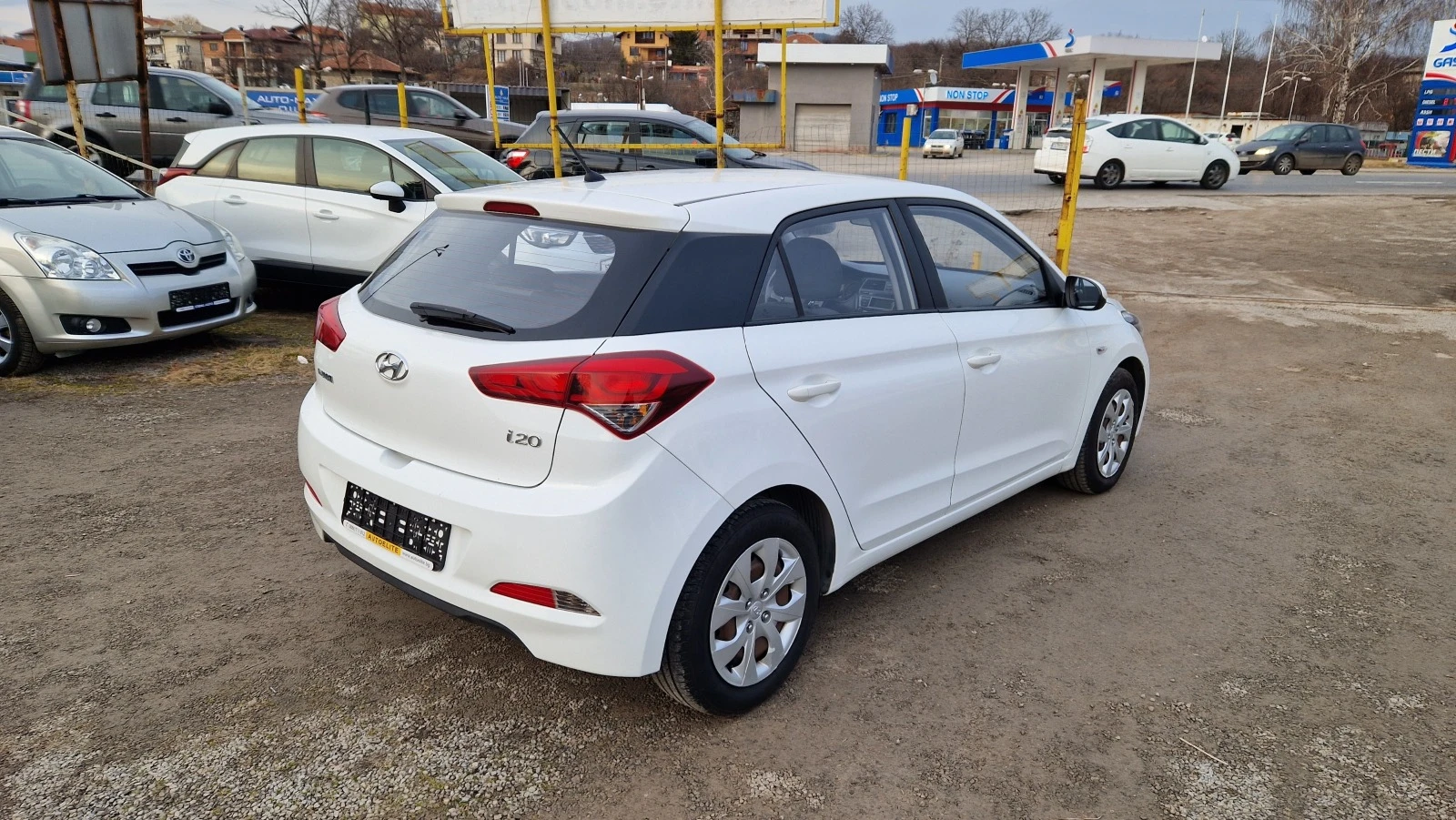 Hyundai I20 1.1 CRDi EUR.6 - изображение 3