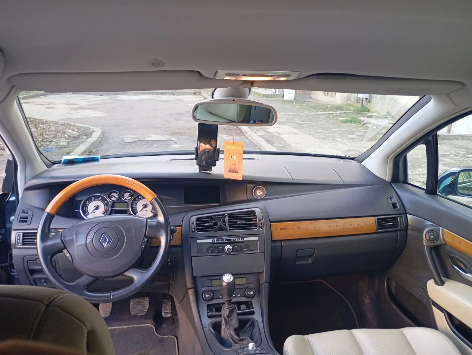 Renault Vel satis 2.0T  - изображение 10