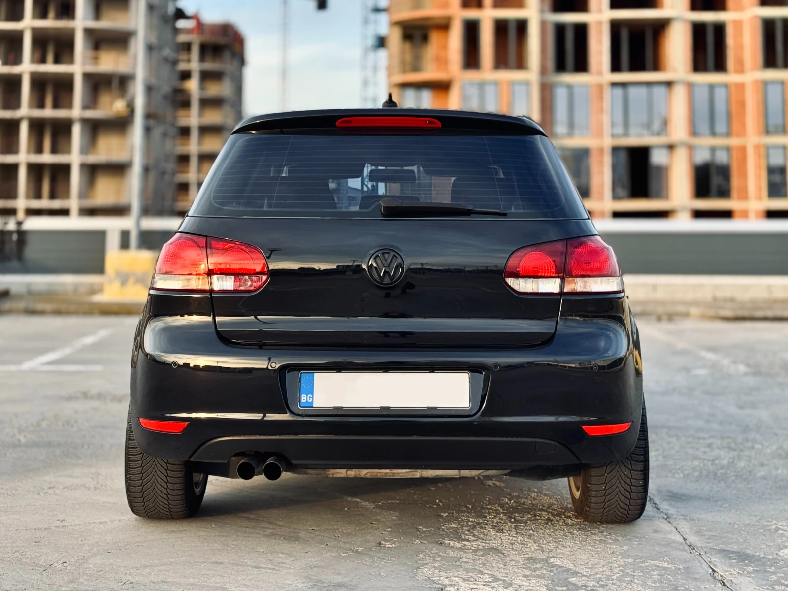 VW Golf 2.0TDI /с пълна история/ - изображение 3