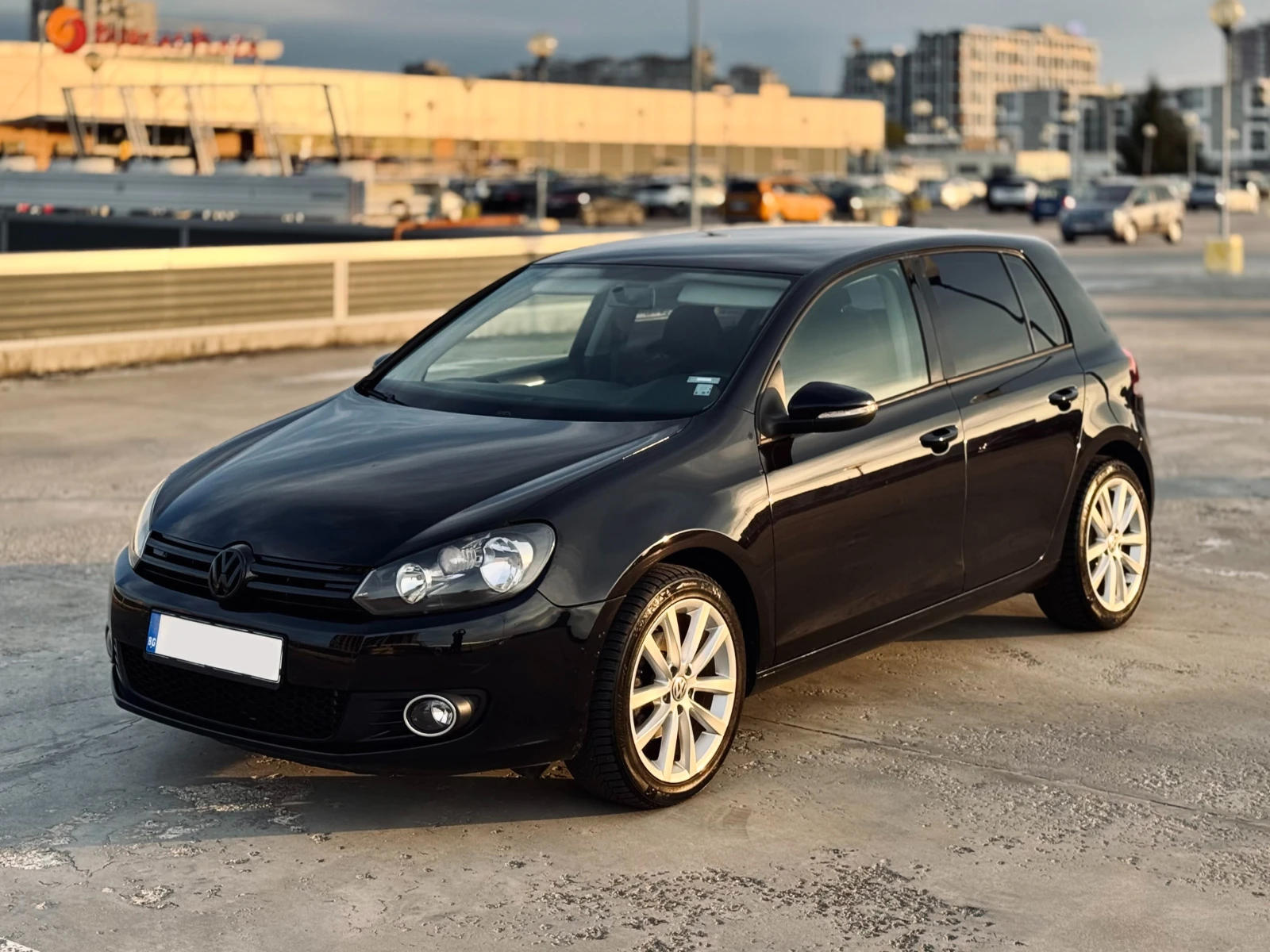 VW Golf 2.0TDI /с пълна история/ - изображение 5