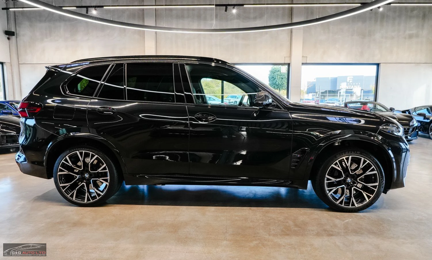 BMW X5M COMPETITON/625HP/FACE-LIFT/360/KLESS/PANO/483v - изображение 7