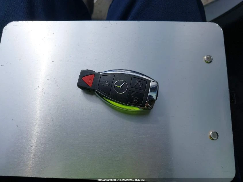 Mercedes-Benz C 300 BURMESTER/ | Mobile.bg   11