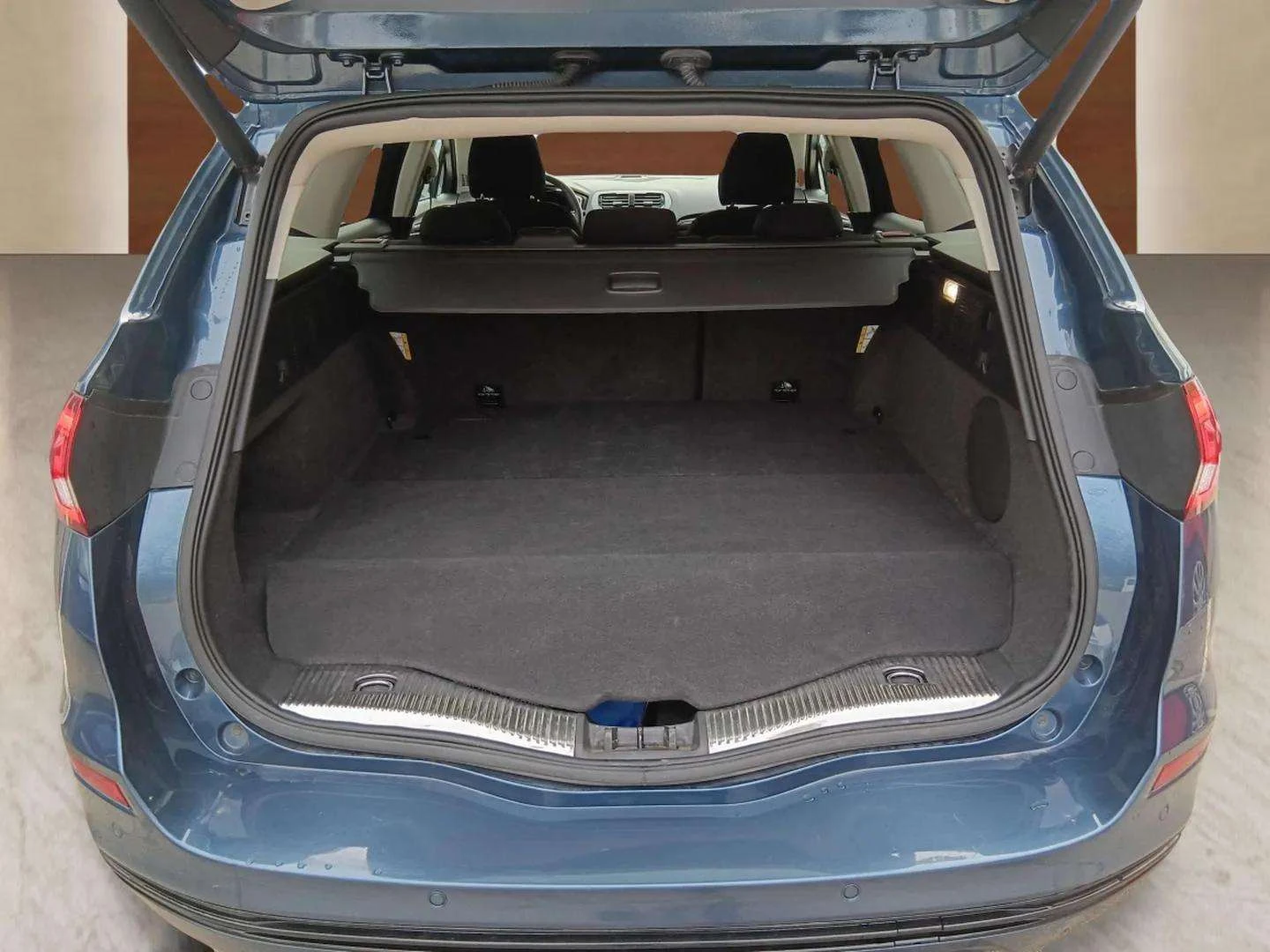 Ford Mondeo 2.0 - изображение 9