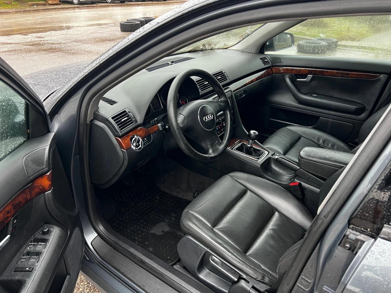 Audi A4 1.9TDI 101к.с * Xenon* Кожа*  - изображение 8