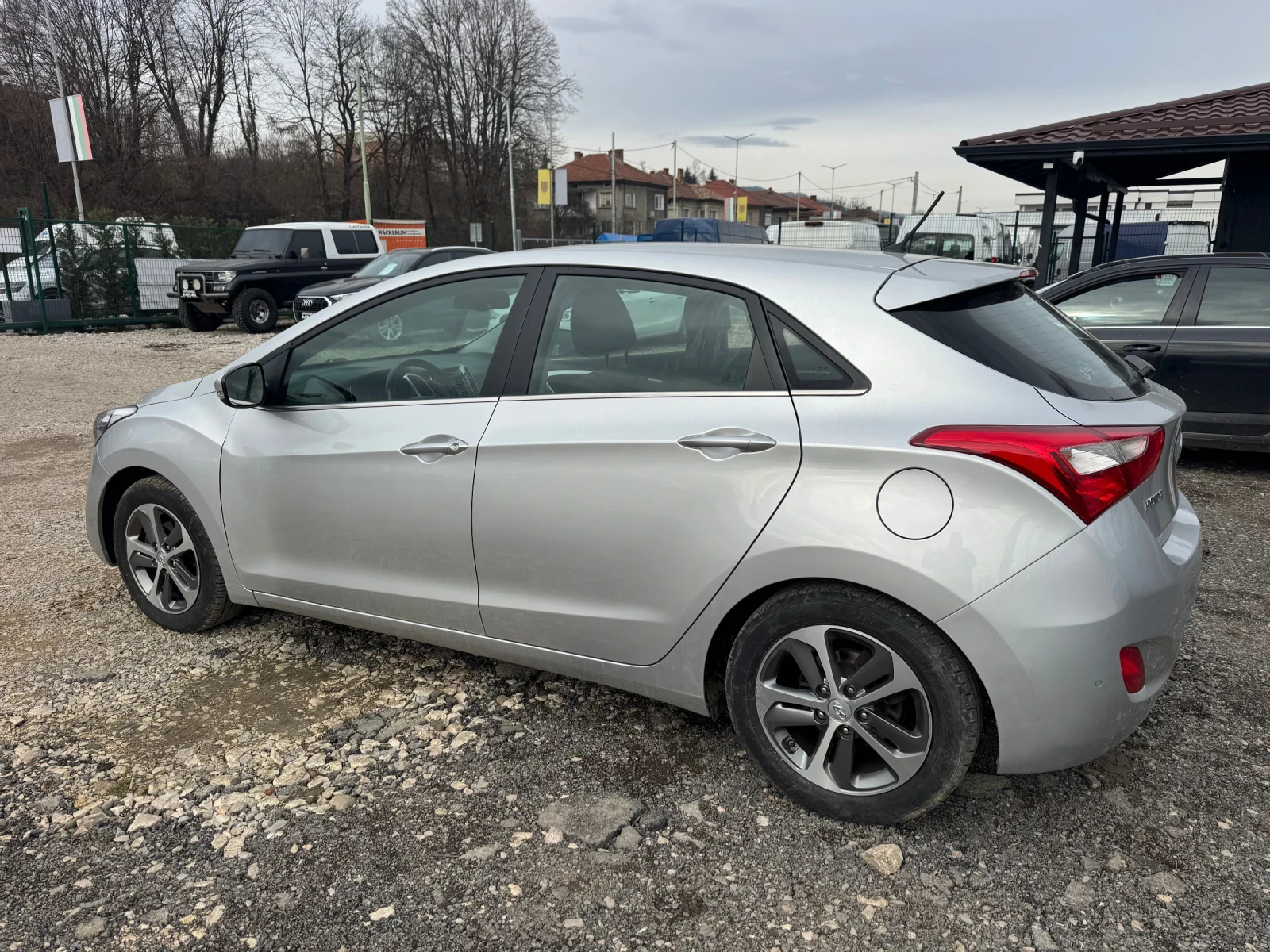 Hyundai I30 1.6CRDI-110kc - изображение 6