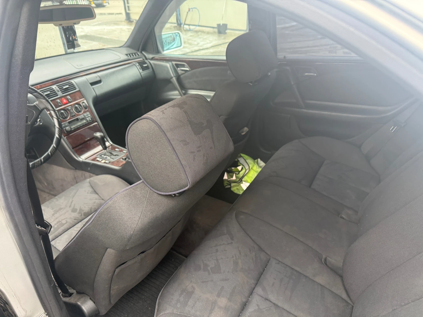 Mercedes-Benz E 290 E290 TD, снимка 8 - Автомобили и джипове - 53713057