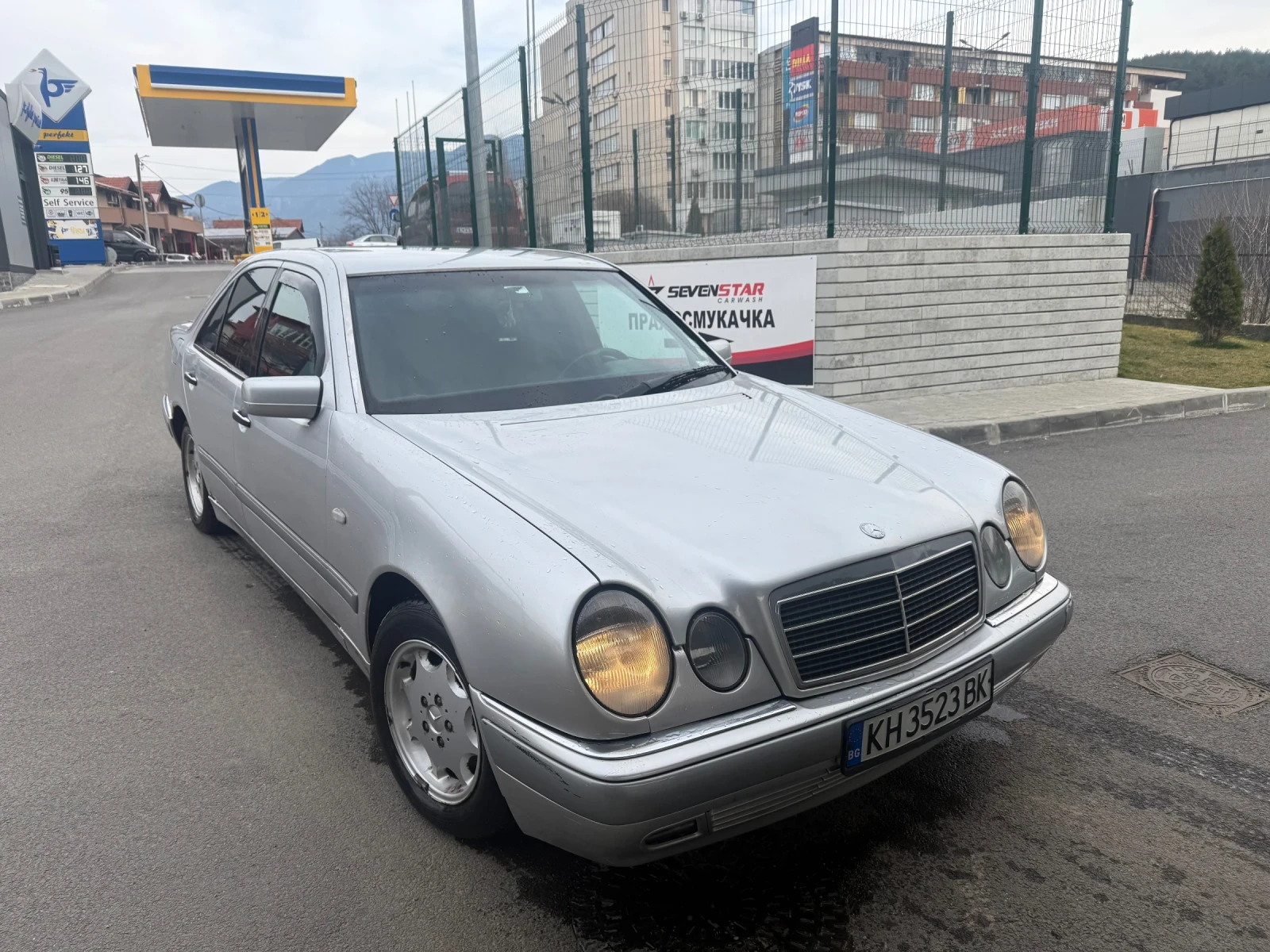 Mercedes-Benz E 290 E290 TD, снимка 6 - Автомобили и джипове - 53713057