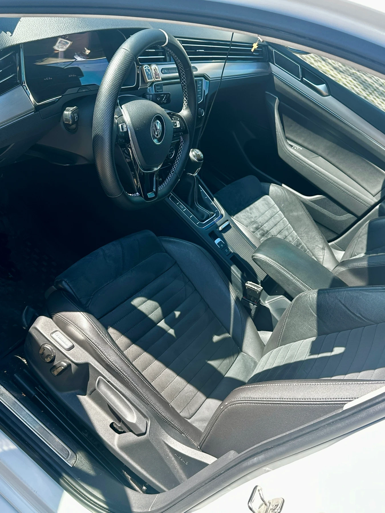 VW Passat R line, снимка 9 - Автомобили и джипове - 53849099