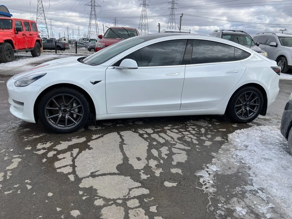 Tesla Model 3 LONG RANGE* 4X4, снимка 8 - Автомобили и джипове - 54304095