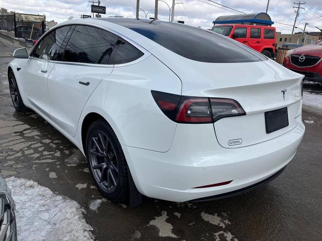 Tesla Model 3 LONG RANGE* 4X4, снимка 7 - Автомобили и джипове - 54304095