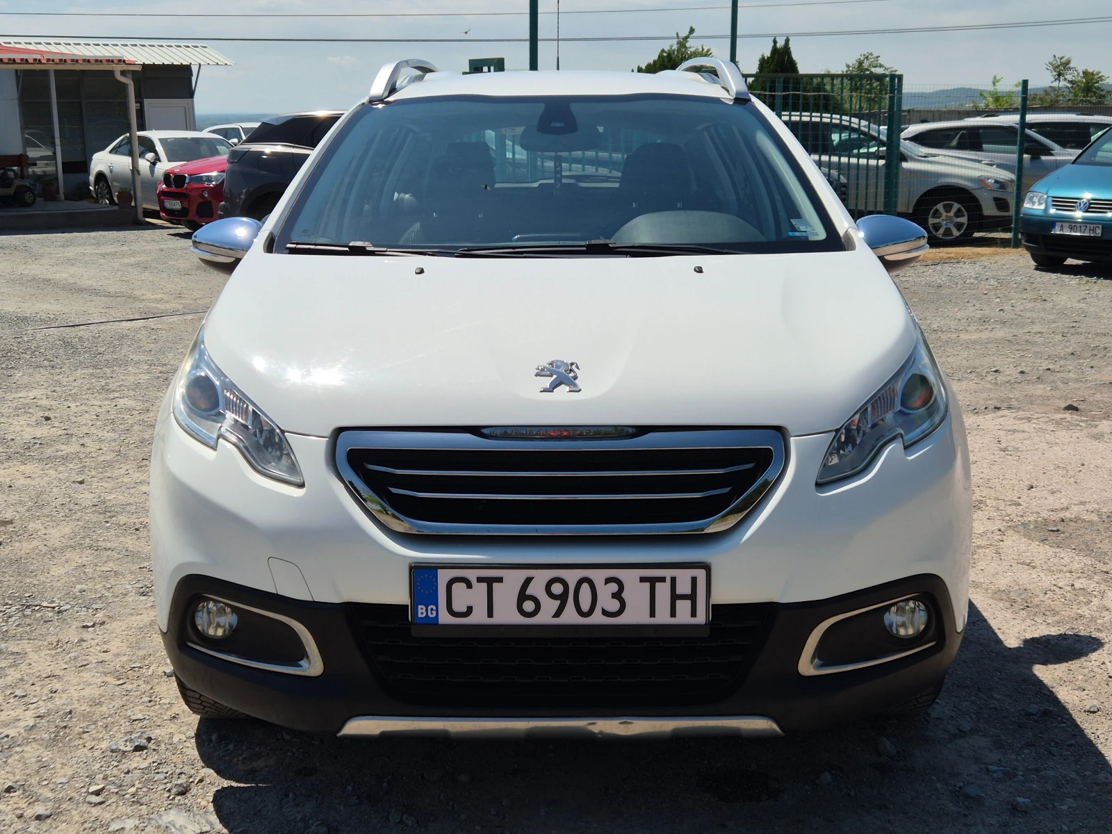 Peugeot 2008 1.2i, снимка 8 - Автомобили и джипове - 54571968