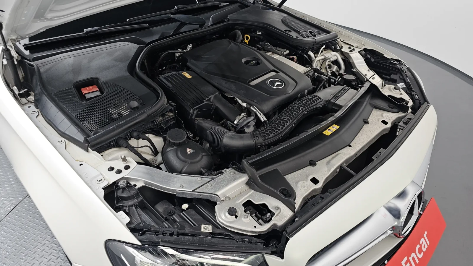 Mercedes-Benz E 200 AMG LINE/HEAD UP/PANORAMA/360CAM/CARBON/, снимка 6 - Автомобили и джипове - 55219880