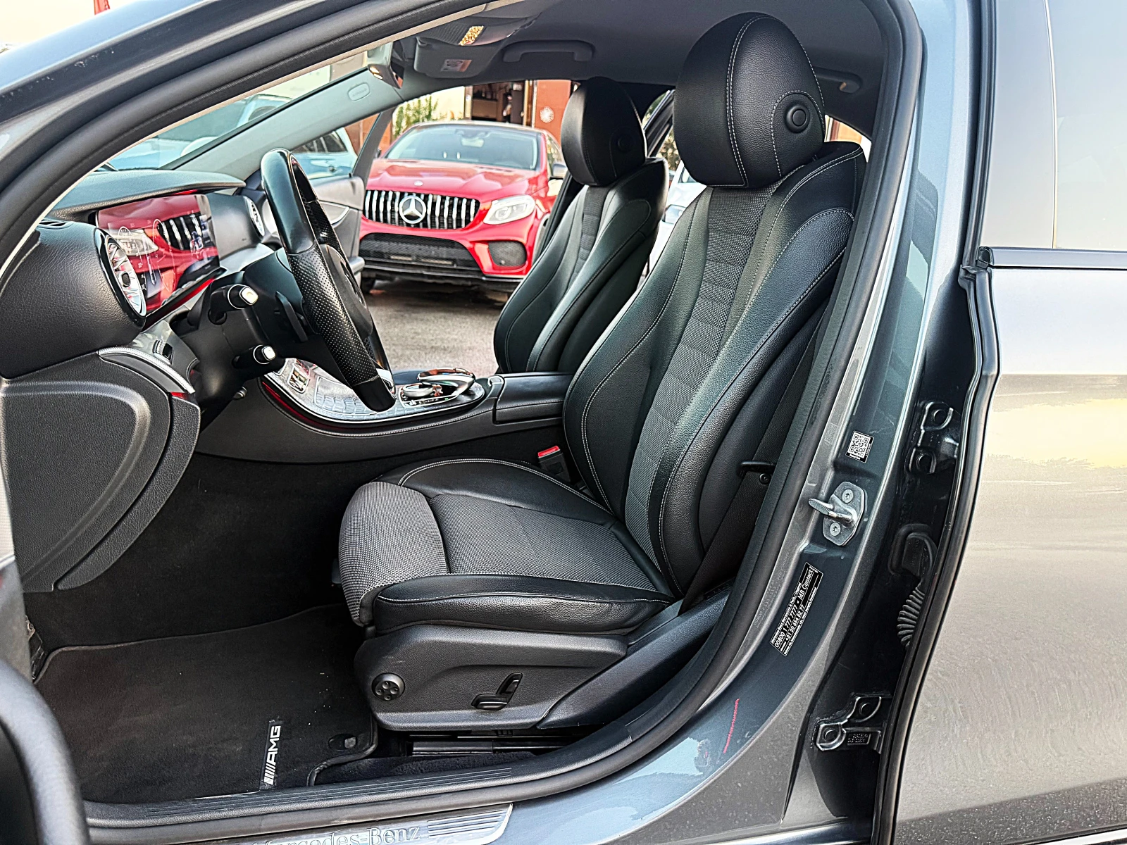 Mercedes-Benz E 220 BRABUS OPTIK-HEAD UP-KAMERA-AMBIENT-SPORT-GERMANIA, снимка 9 - Автомобили и джипове - 55534509