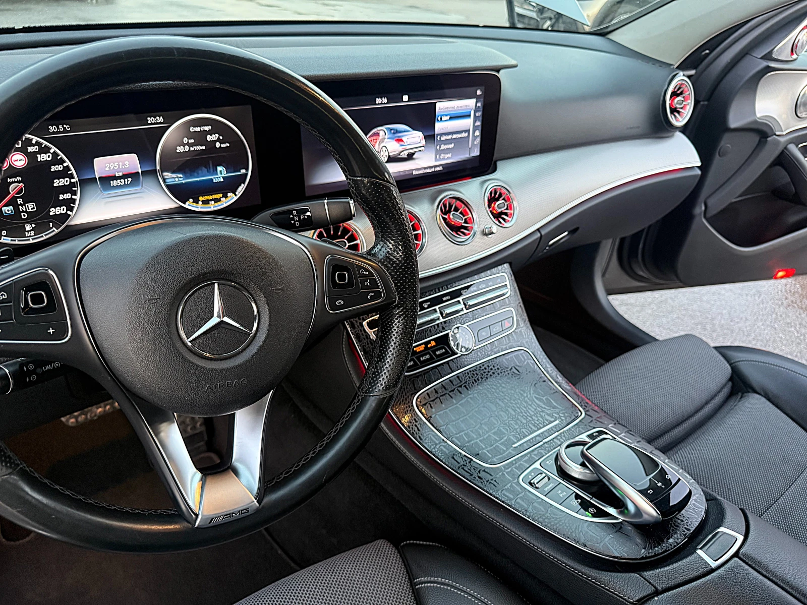 Mercedes-Benz E 220 BRABUS OPTIK-HEAD UP-KAMERA-AMBIENT-SPORT-GERMANIA, снимка 11 - Автомобили и джипове - 55534509