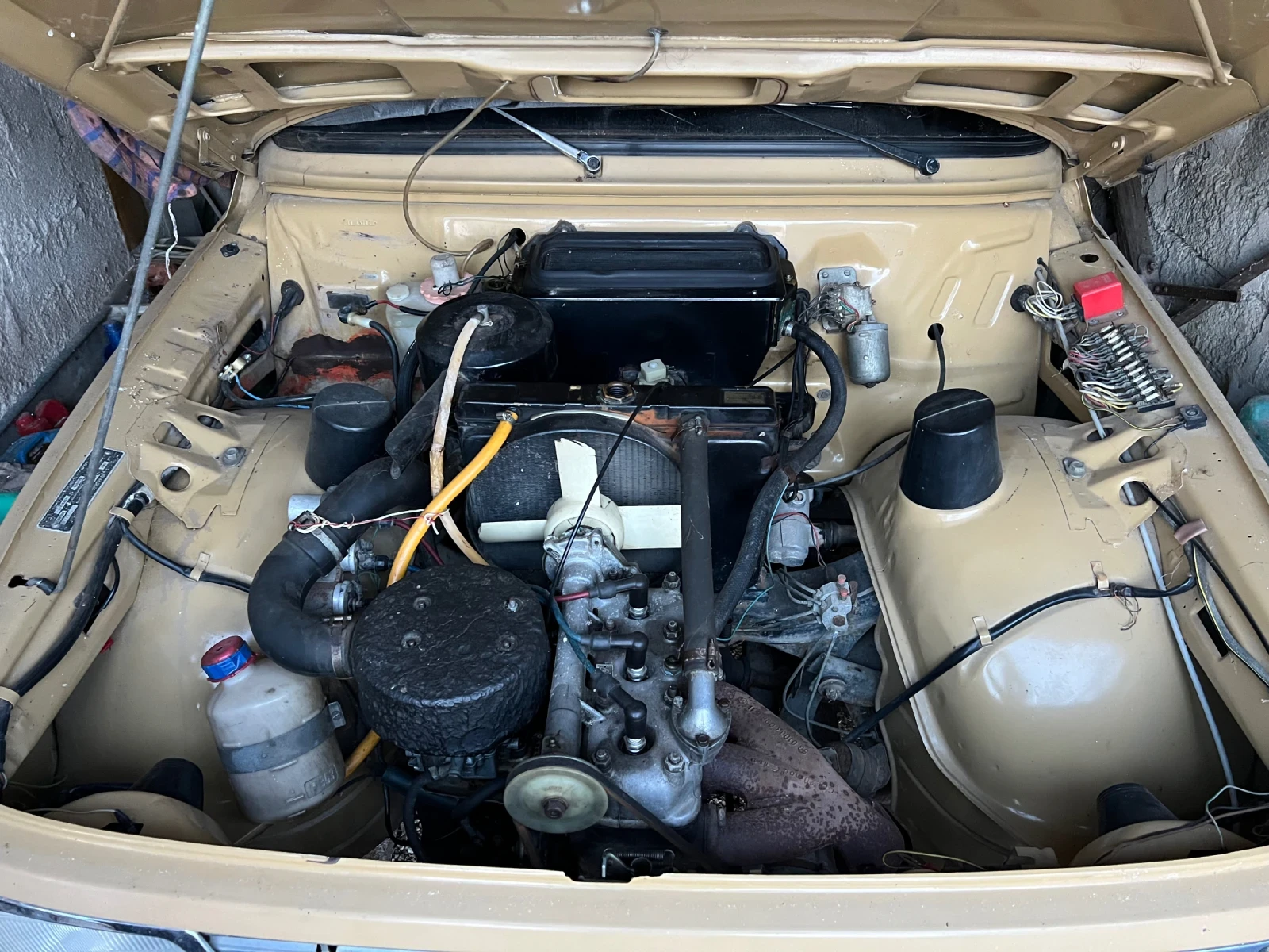 Wartburg 353, снимка 4 - Автомобили и джипове - 55793401