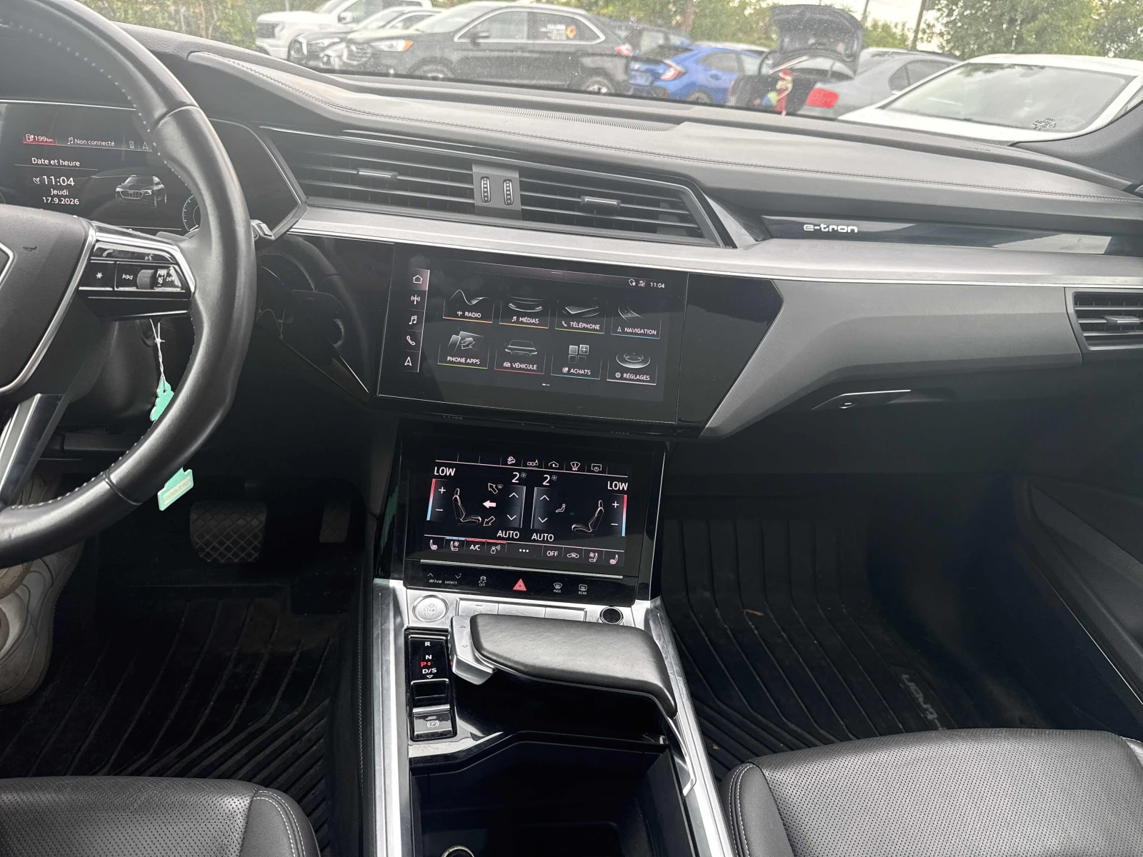 Audi E-Tron Technik / 360 / HUD / ��������� / B&O / Carfax | Mobile.bg � ����������� 9