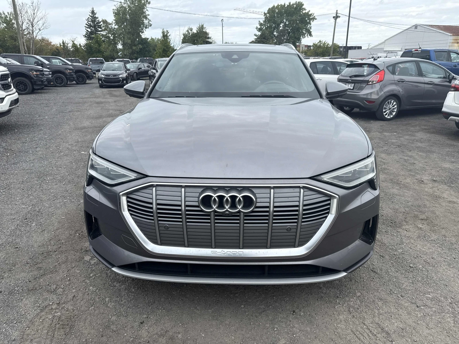 Audi E-Tron Technik / 360 / HUD / ��������� / B&O / Carfax | Mobile.bg � ����������� 6