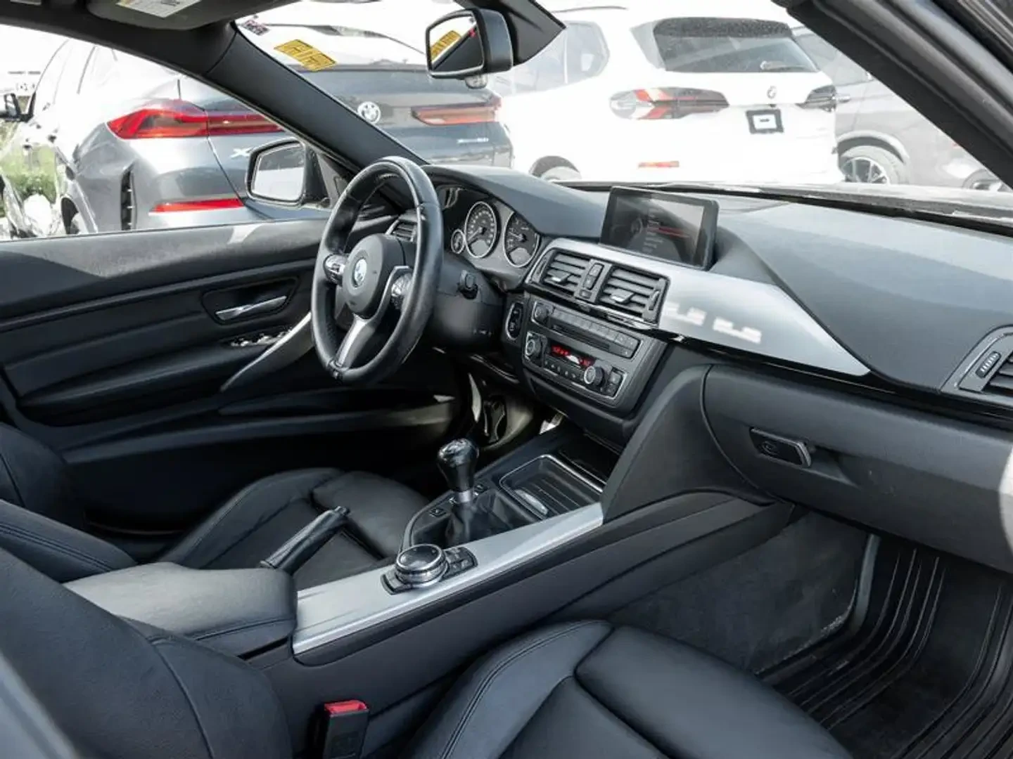 BMW 335 M* PERFORMANCE* PACKAGE* HARMON* KARDON* , снимка 12 - Автомобили и джипове - 56151500