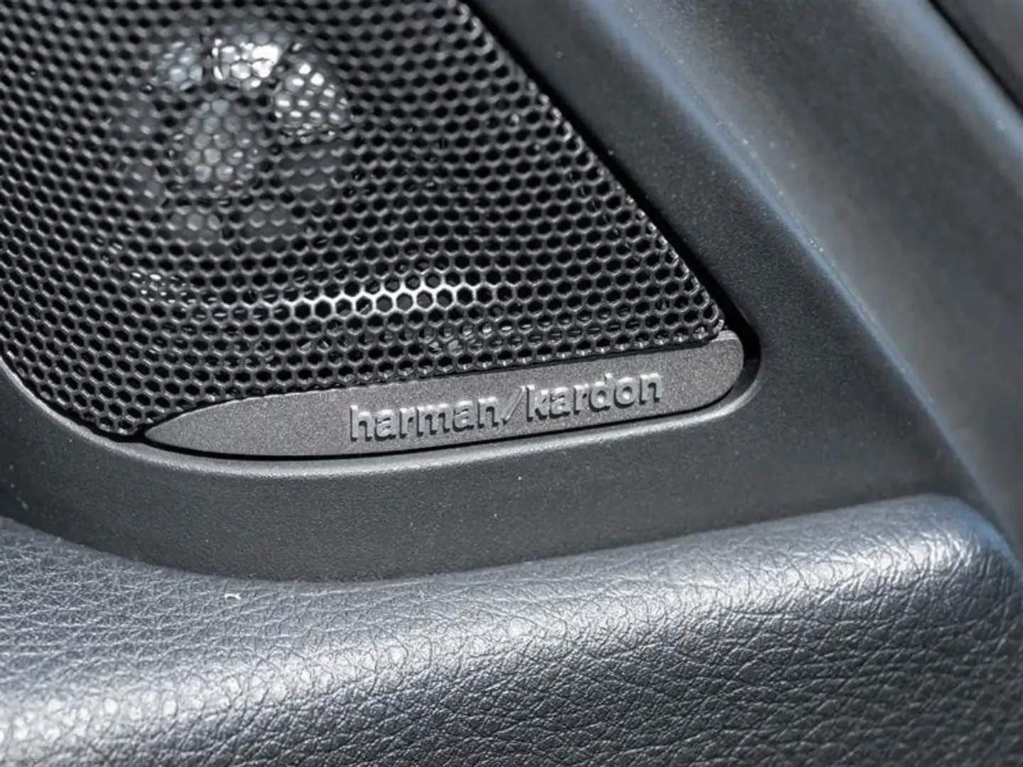 BMW 335 M* PERFORMANCE* PACKAGE* HARMON* KARDON* , снимка 11 - Автомобили и джипове - 56151500