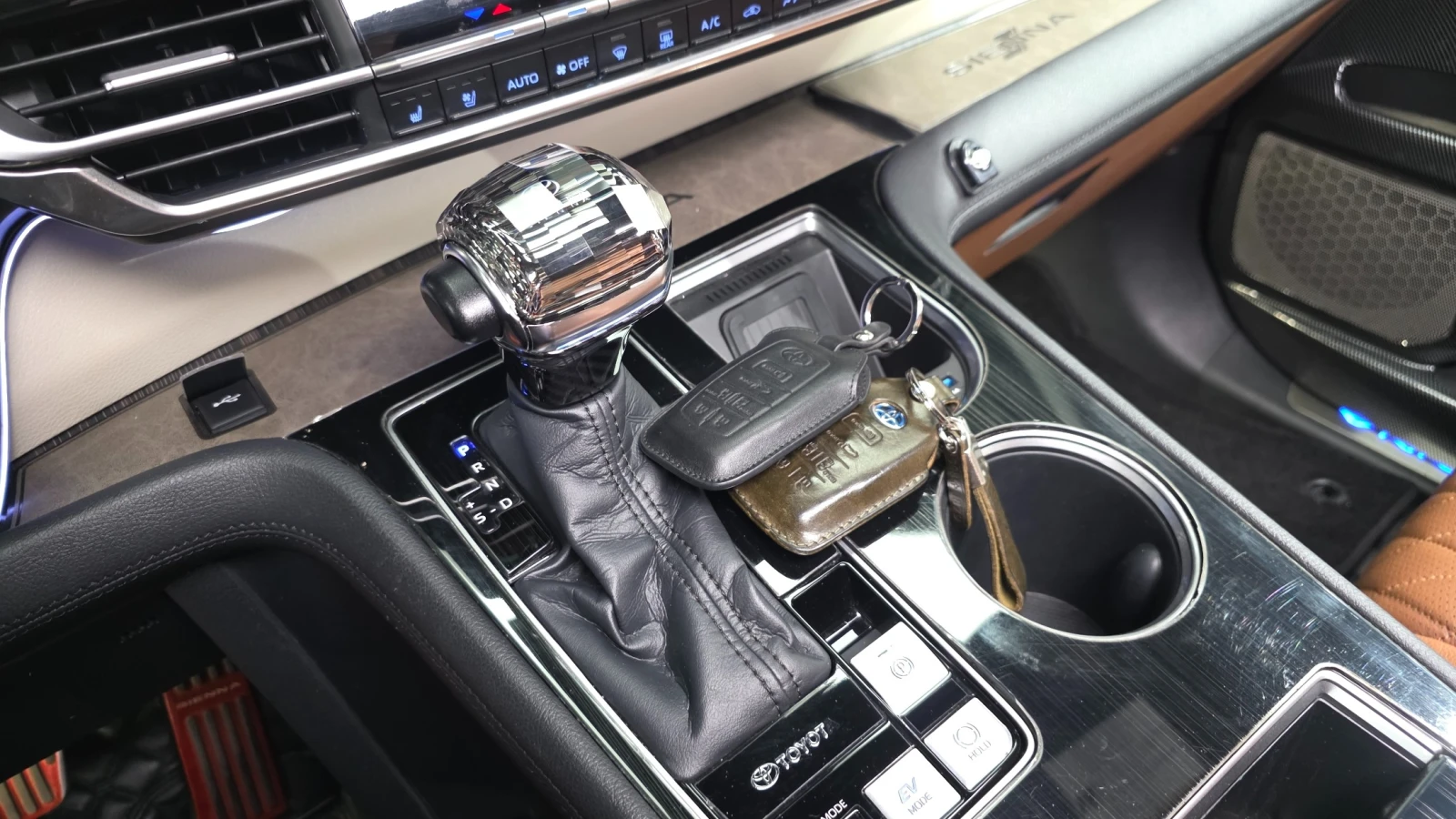 Toyota Sienna 2.5 Hybrid 2WD | Mobile.bg � ����������� 7