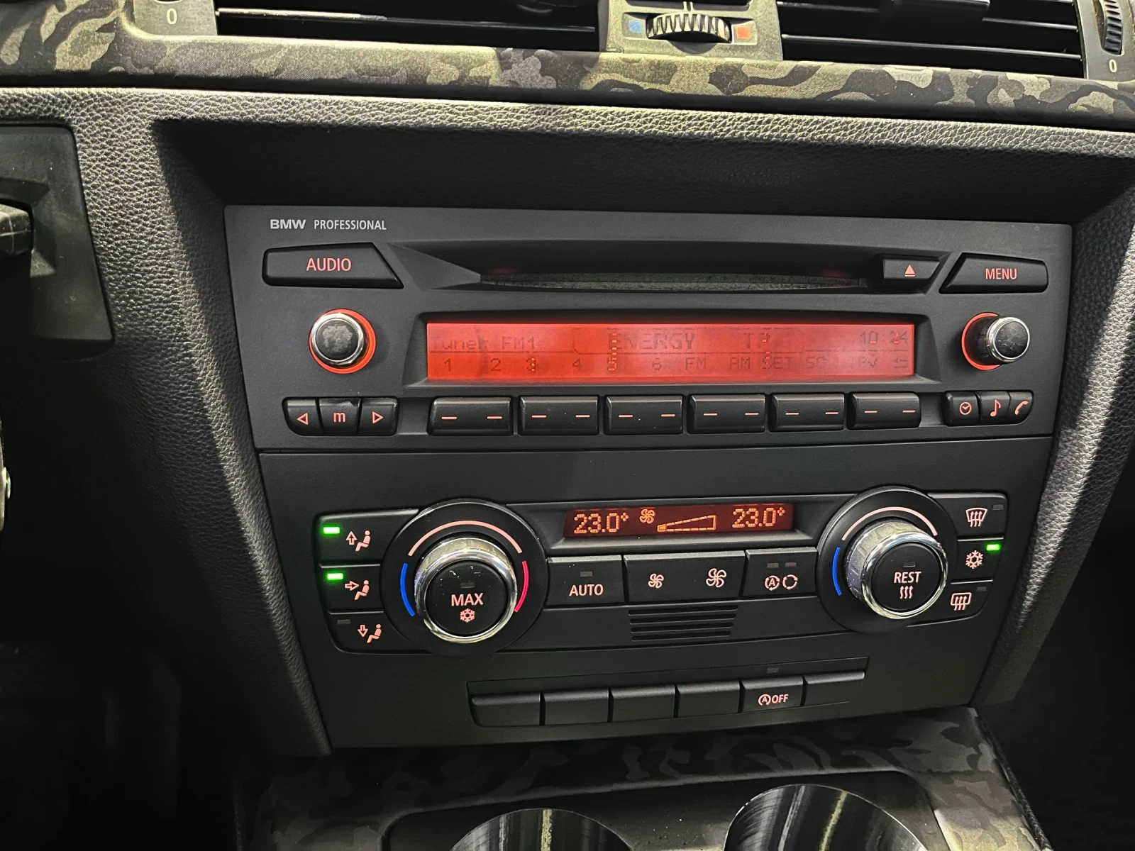 BMW 320 D, снимка 9 - Автомобили и джипове - 56569913