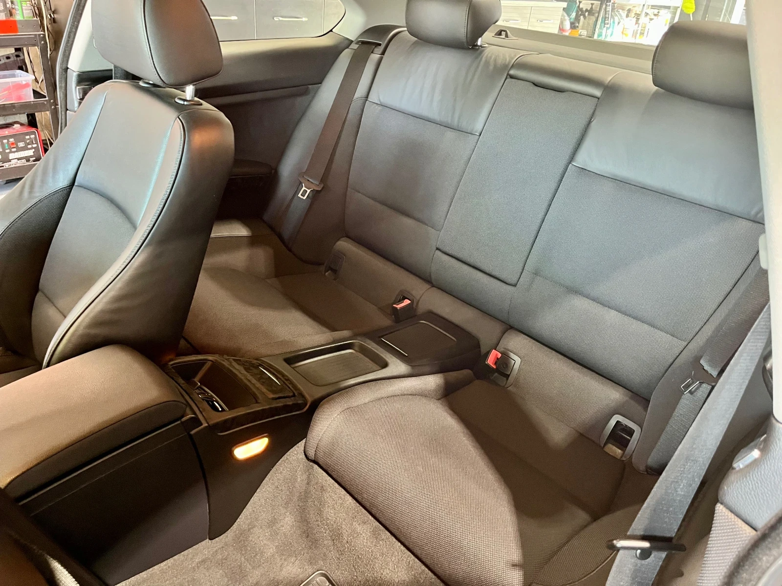 BMW 320 D, снимка 13 - Автомобили и джипове - 56569913