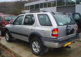 Opel Frontera 2.2i, снимка 4