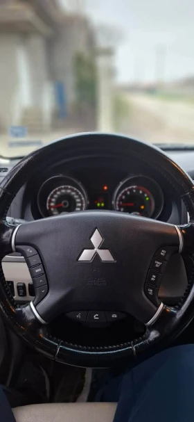 Mitsubishi Pajero, снимка 9