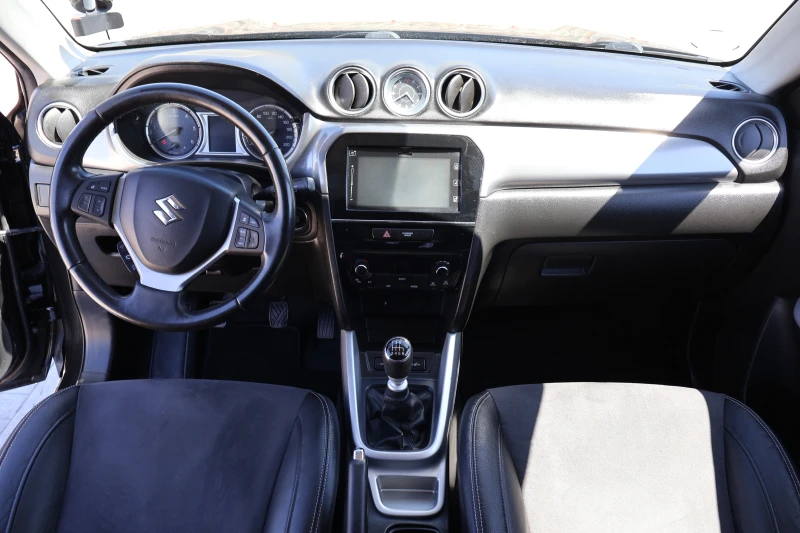 Suzuki Vitara KEYLESS/ДИСТРОНИК/АЛКАНТАРА, снимка 8 - Автомобили и джипове - 52339237