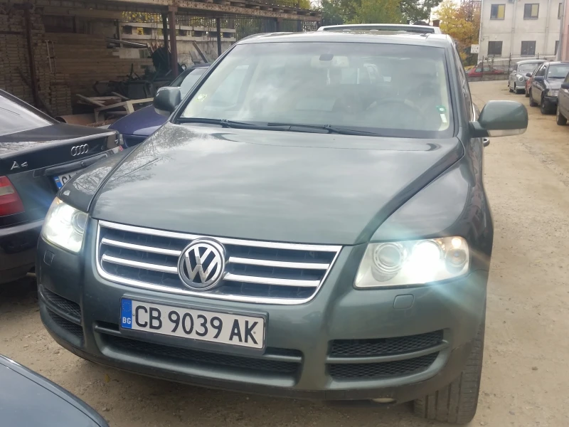 VW Touareg, снимка 9 - Автомобили и джипове - 52341996