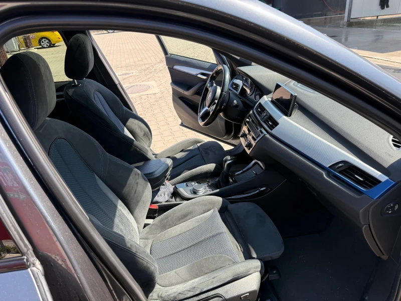 BMW X1 xDrive 2.0D M Pack HUD, снимка 10 - Автомобили и джипове - 52945657