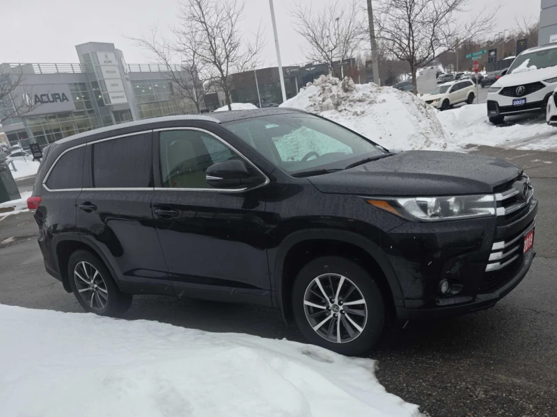 Toyota Highlander * АВТО КРЕДИТ* ЦЕНА ДО БГ * СЕРВИЗНА ИСТОРИЯ * , снимка 3 - Автомобили и джипове - 53142358
