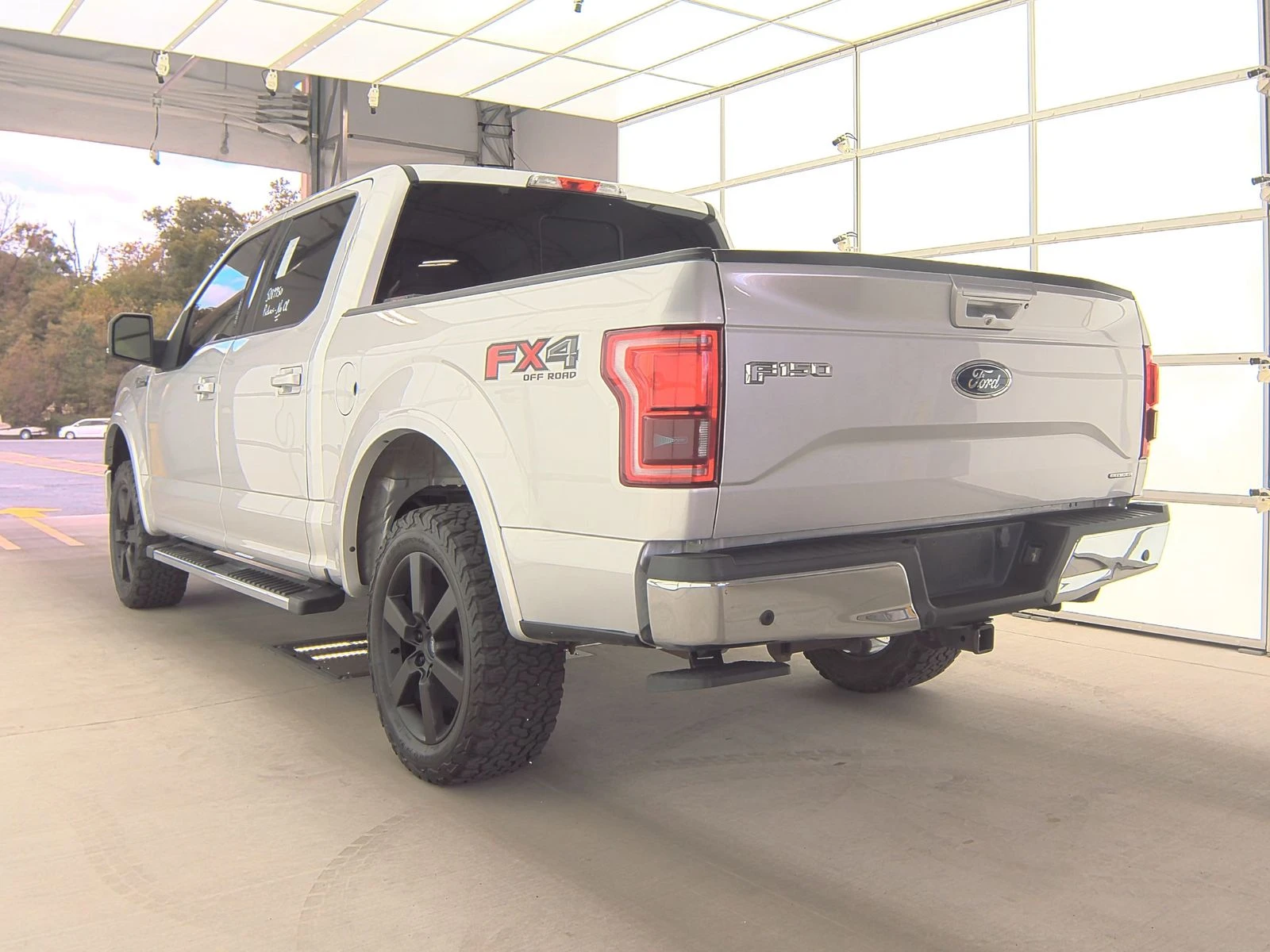 Ford F150 LARIAT CREW CAB FX4 OFFROAD - изображение 5