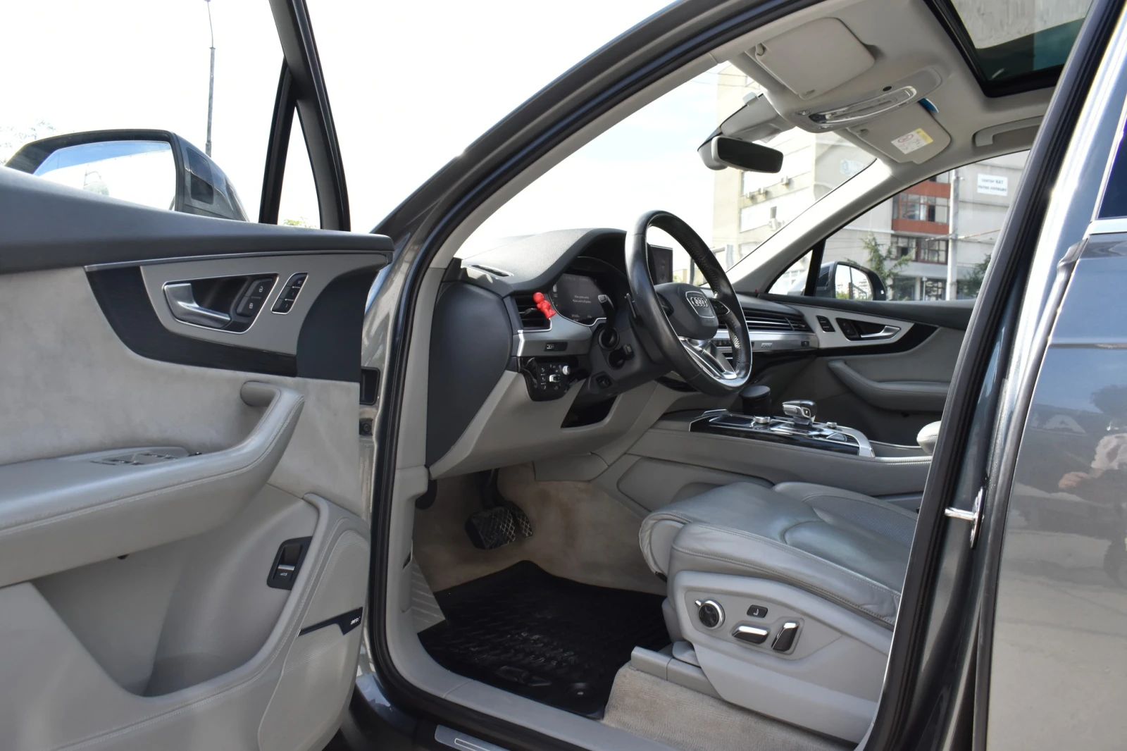 Audi Q7 3.0TDI* QUATTRO* 7места* MATRIX* DISS* LINE-ASSIST - изображение 9