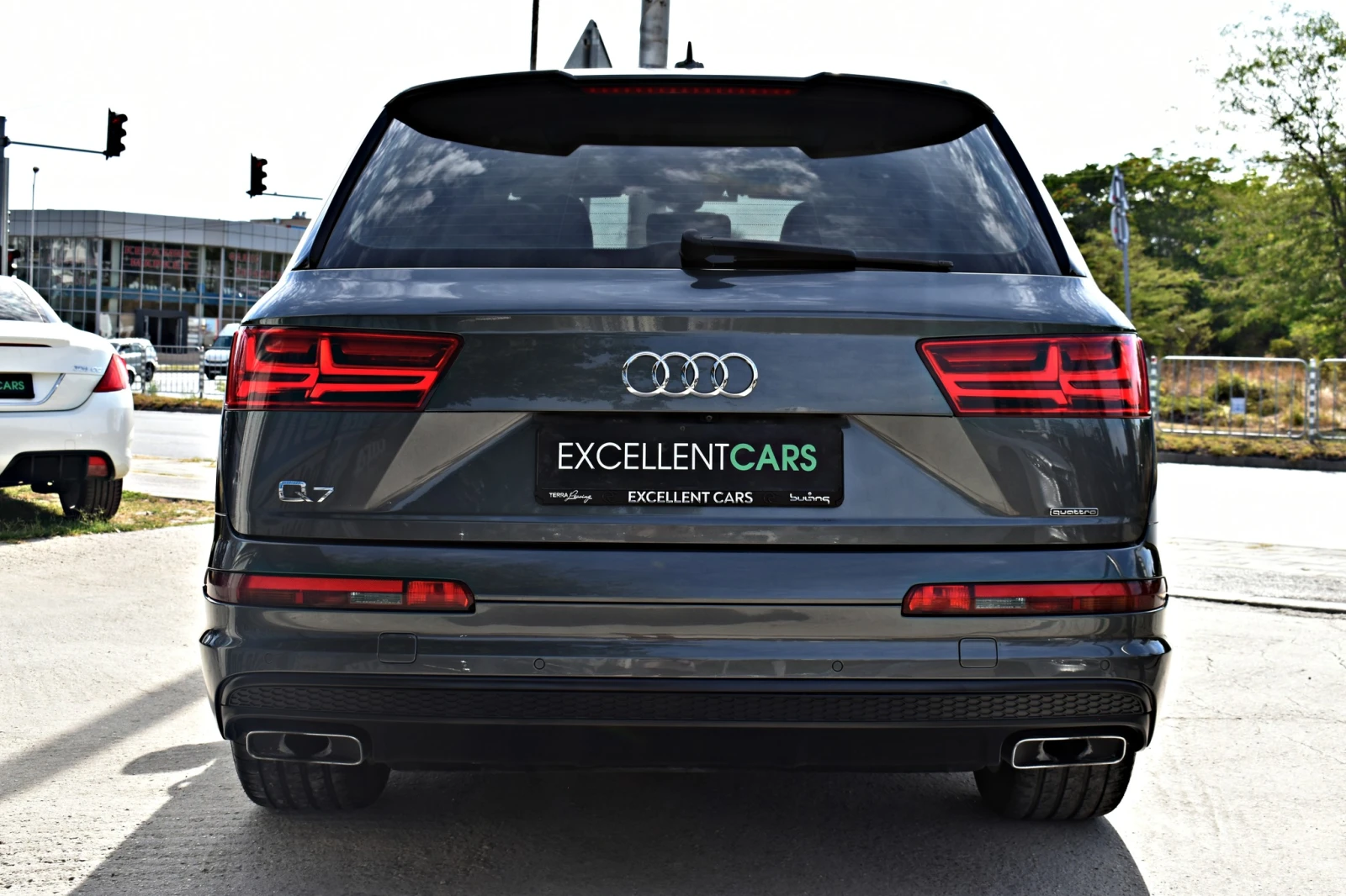 Audi Q7 3.0TDI* QUATTRO* 7места* MATRIX* DISS* LINE-ASSIST - изображение 6