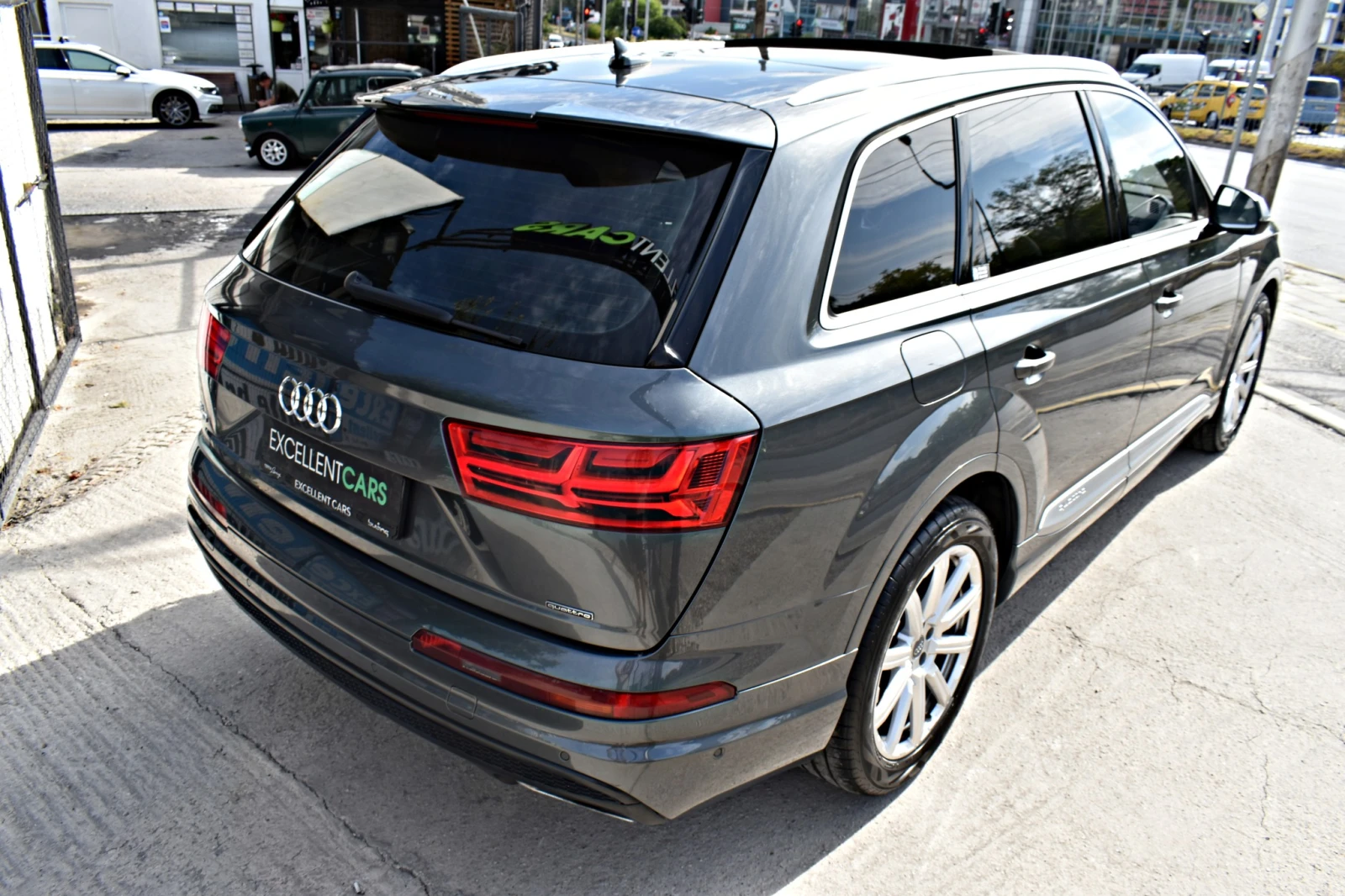 Audi Q7 3.0TDI* QUATTRO* 7места* MATRIX* DISS* LINE-ASSIST - изображение 4