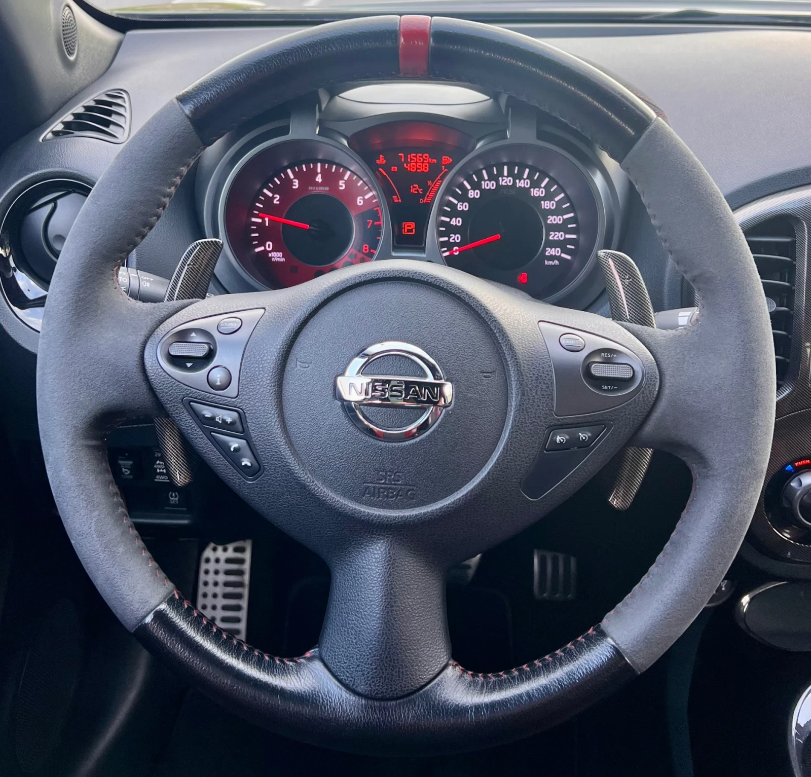 Nissan Juke NISMO RS 4X4  - изображение 8