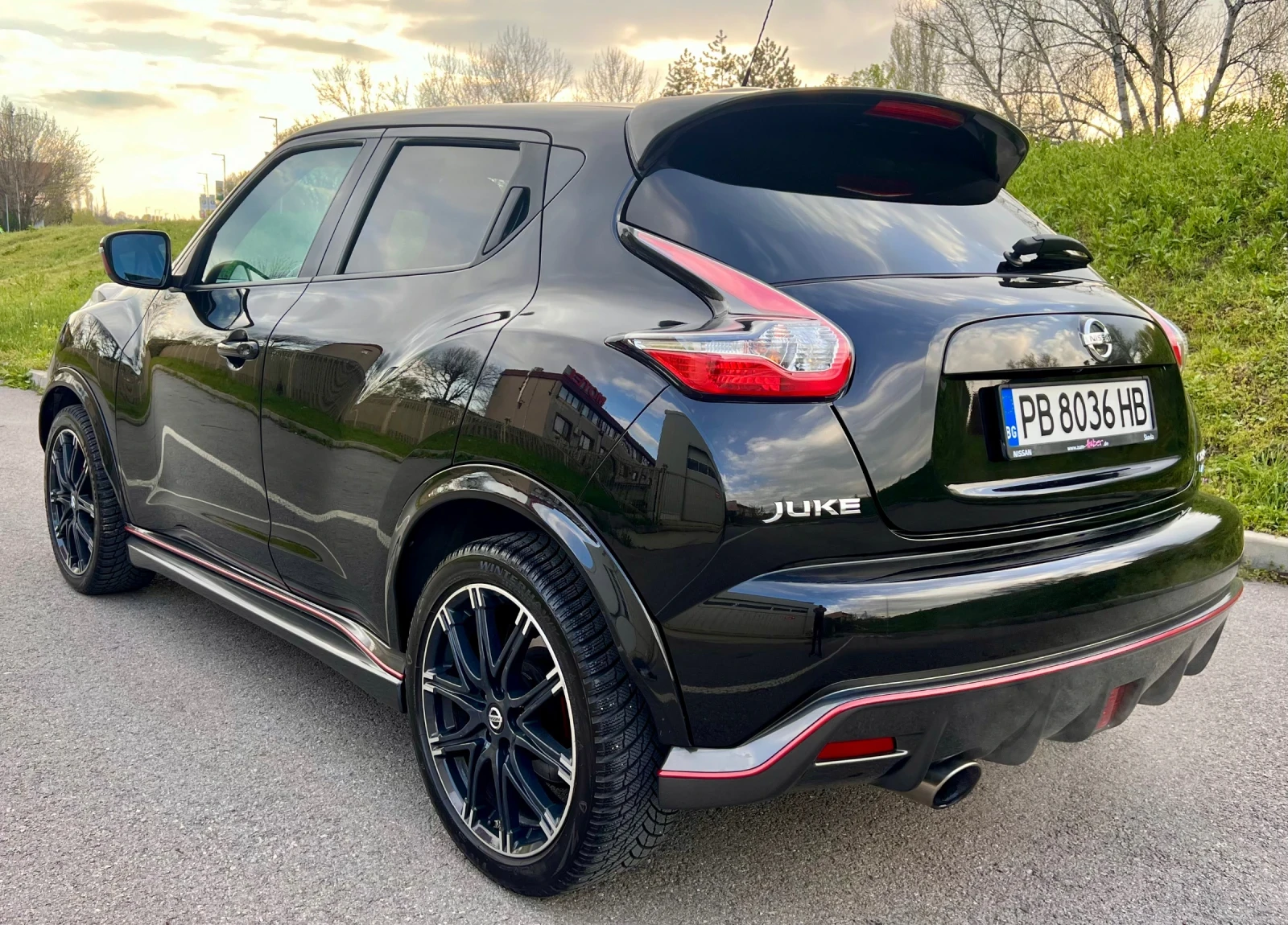 Nissan Juke NISMO RS 4X4  - изображение 5