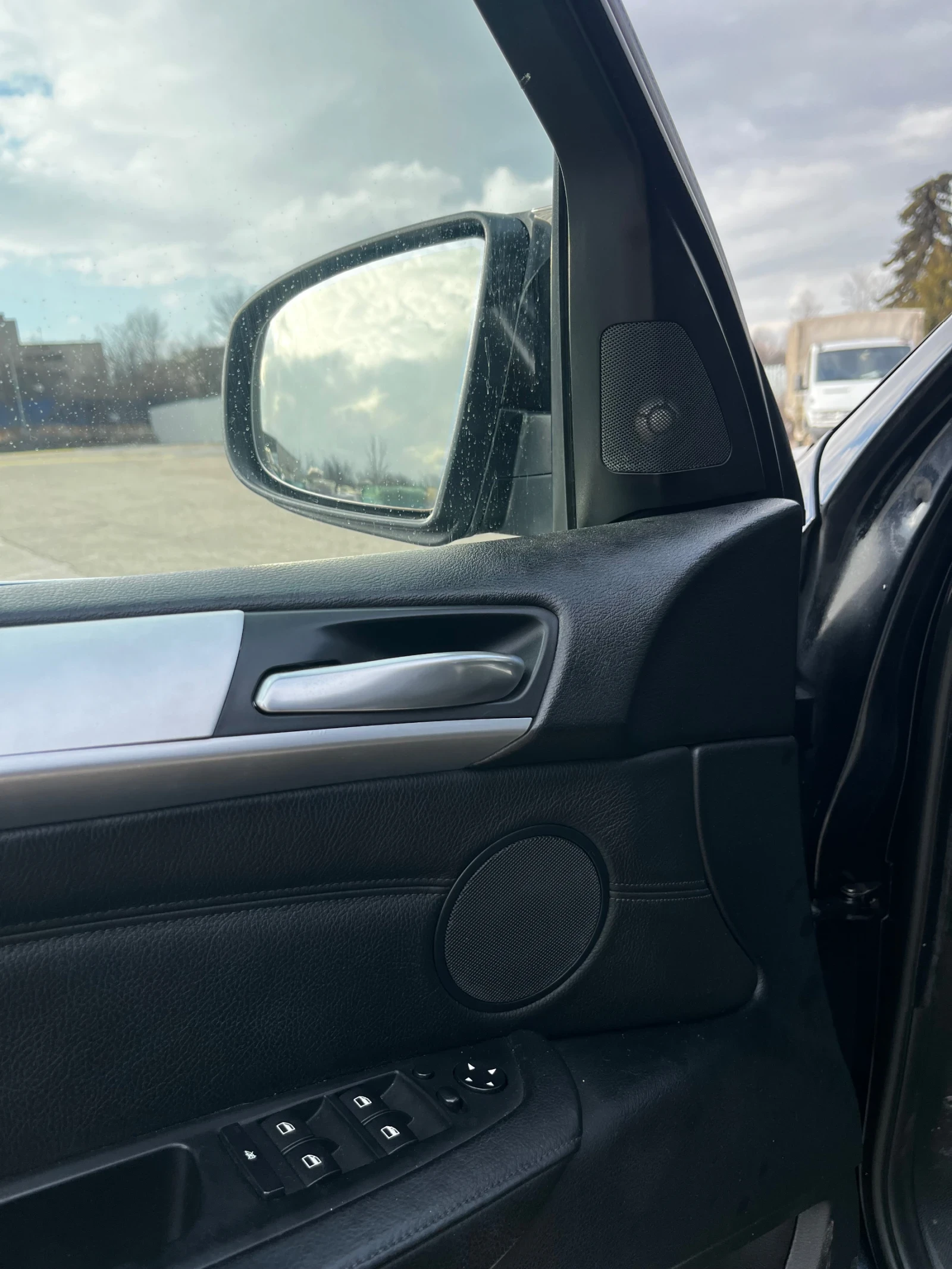 BMW X5 3.0sd | Mobile.bg � ����������� 12