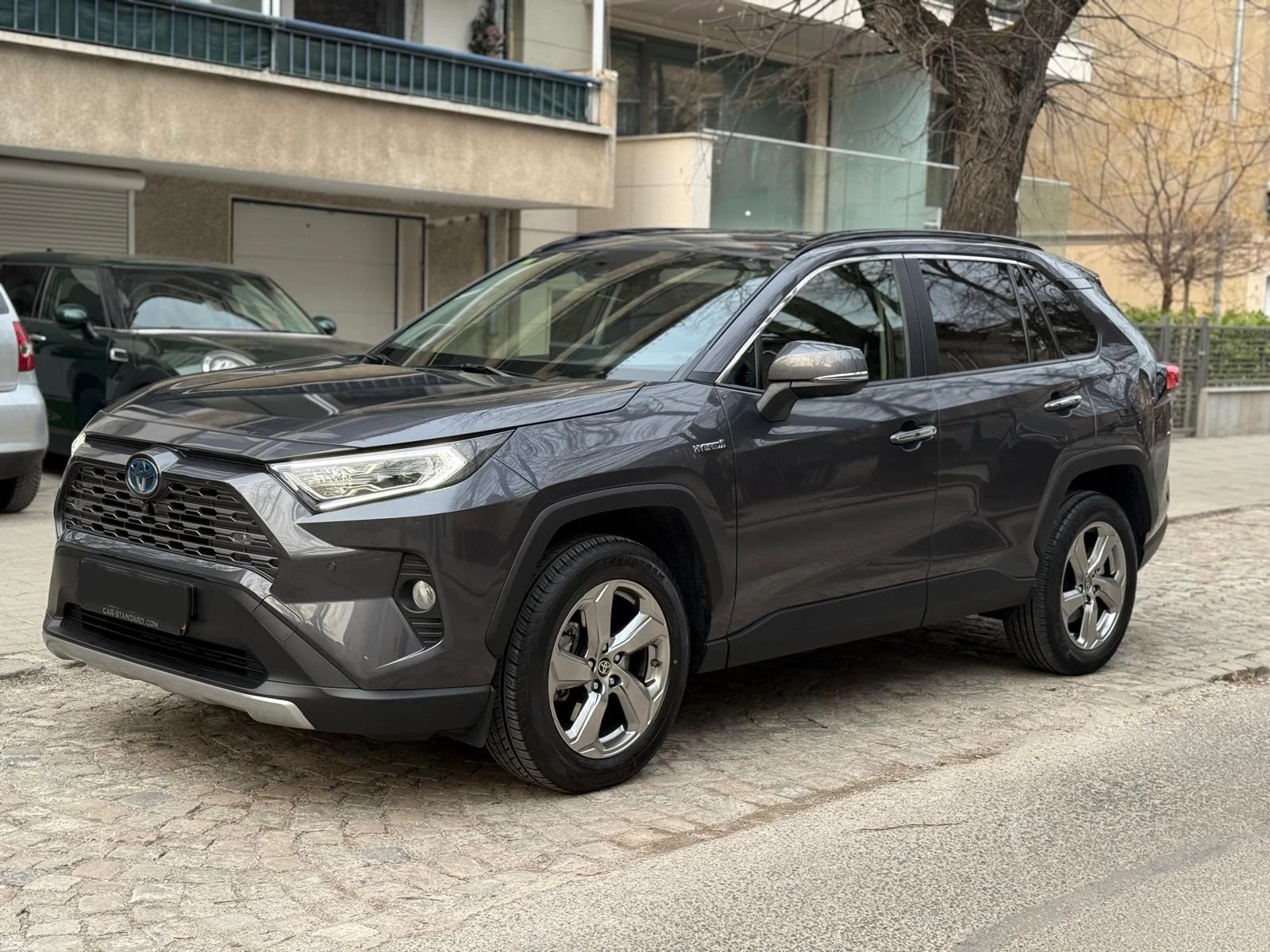 Toyota Rav4 Hybrid AWD Luxury 