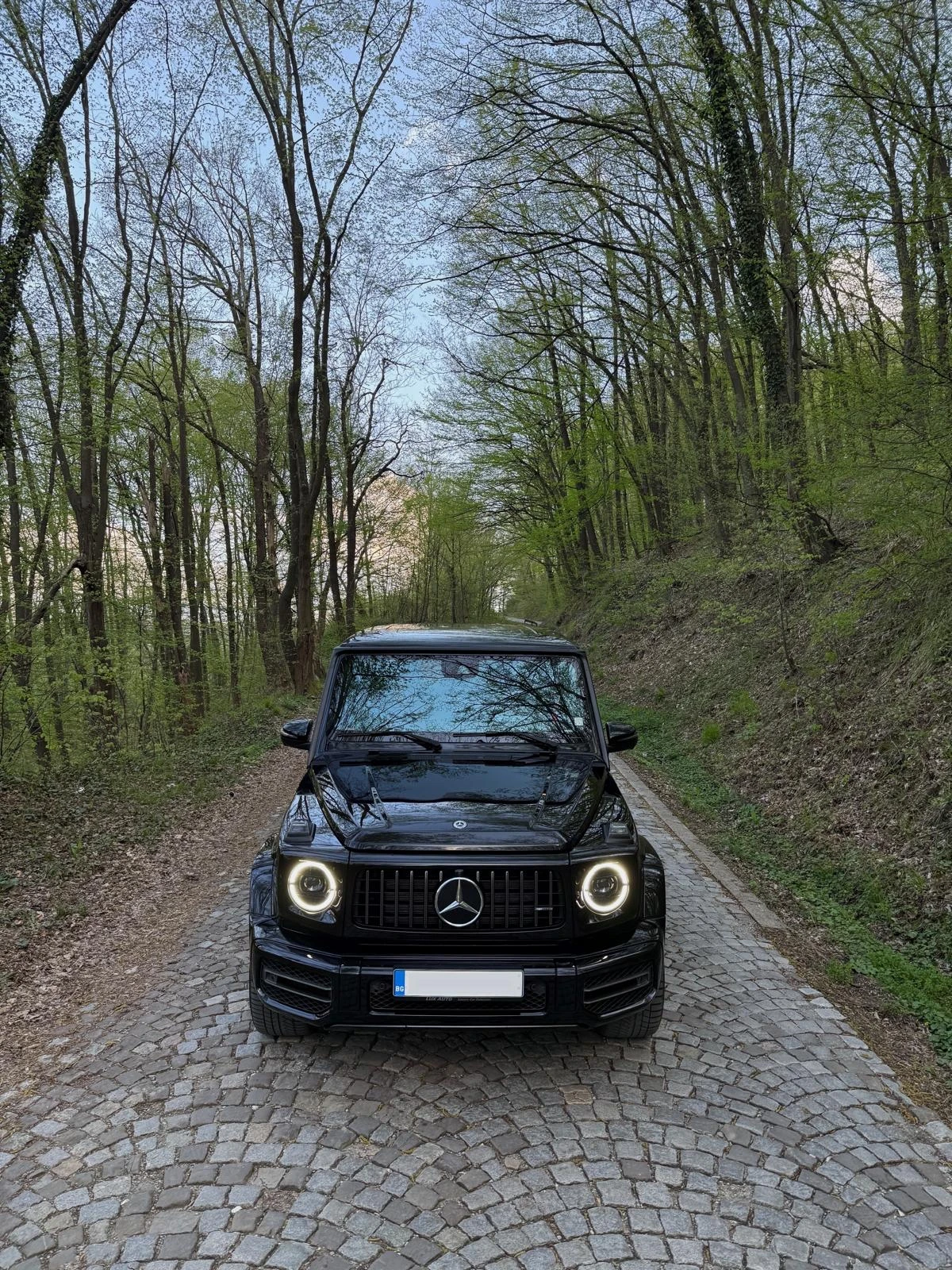 Mercedes-Benz G 63 AMG MANUFAKTUR; 3xTV, снимка 6 - Автомобили и джипове - 54246627