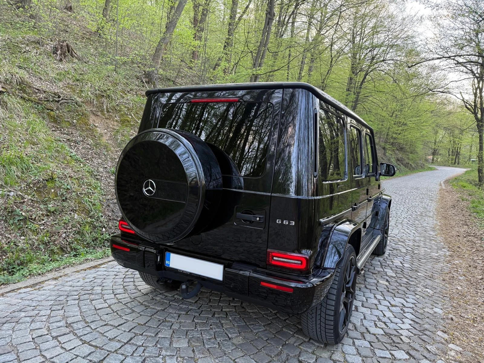 Mercedes-Benz G 63 AMG MANUFAKTUR; 3xTV, снимка 4 - Автомобили и джипове - 54246627